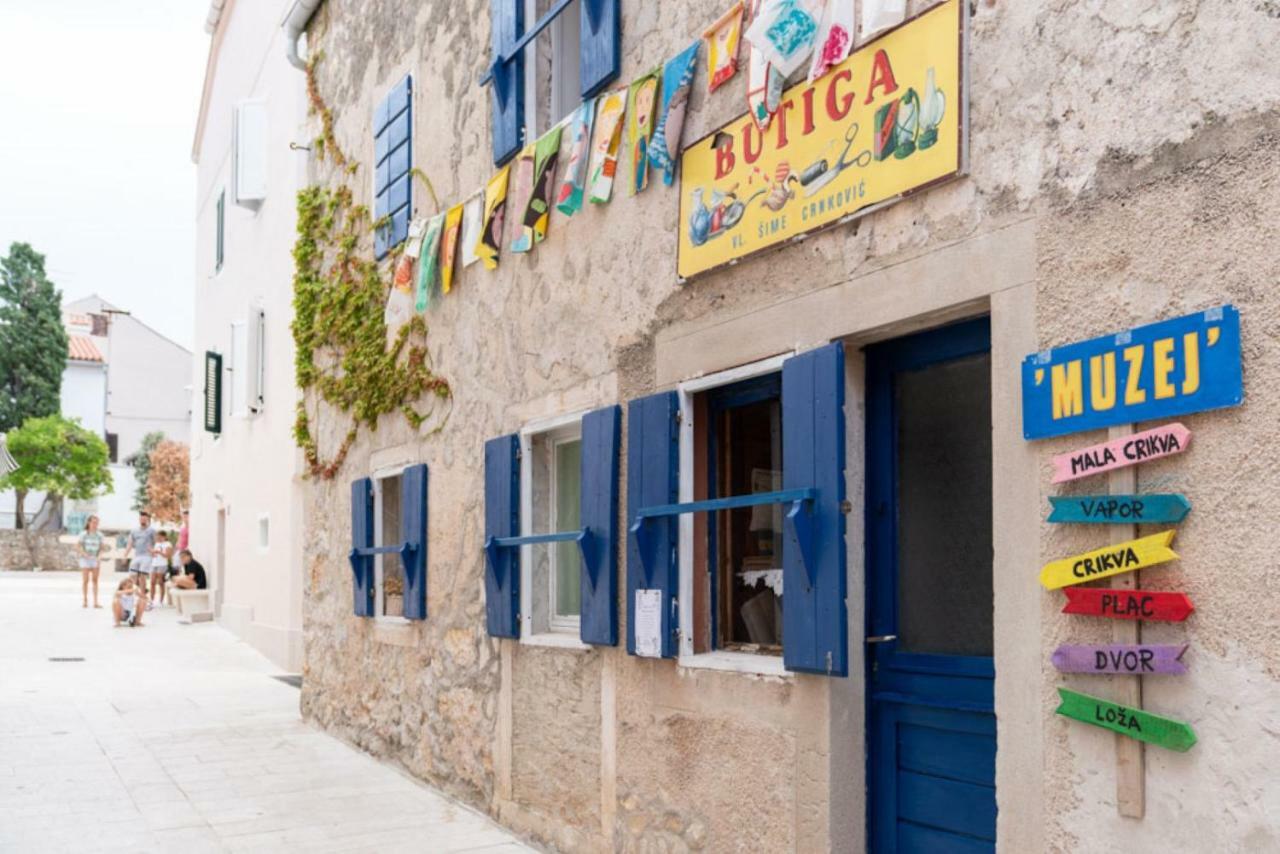 Studios & Rooms Fiesta ノヴァリャ エクステリア 写真